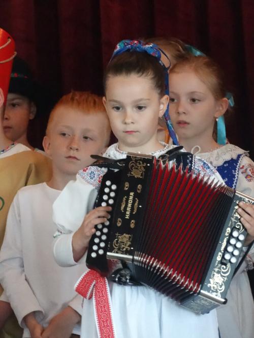 Deň matiek v&nbsp;Babkove a&nbsp;Lietavskej Svinnej 1